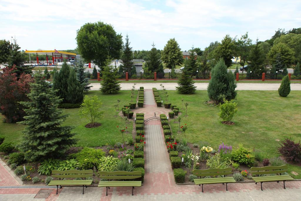Zajazd Nad Wisla Dobrzyków Exteriör bild